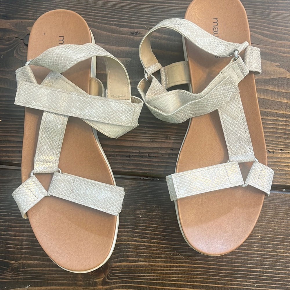 Gold print sandals